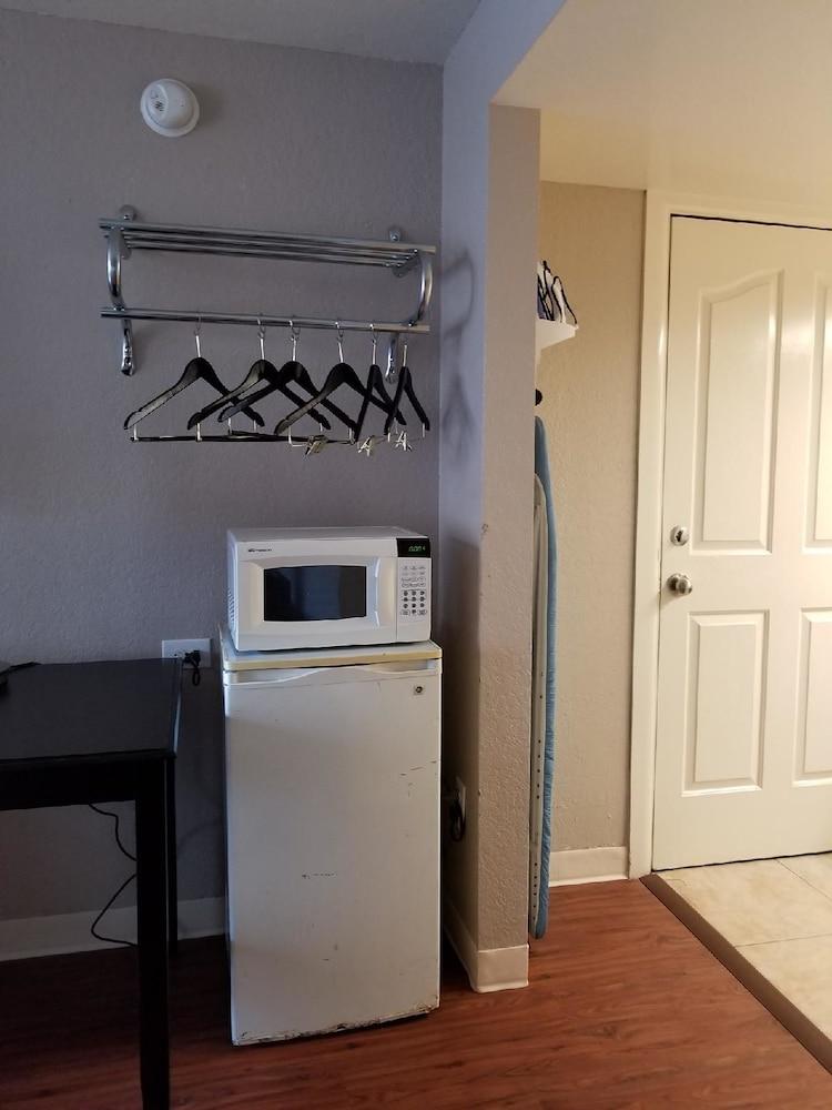 Super 8 By Wyndham San Antonio Pearl District Downtown Motel Kültér fotó